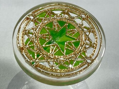 Real Four Leaf Clover Good Luck Pocket Token, Preserved, 1.25", Including Metal Ornament (Dream Catcher) in Saudi Arabia