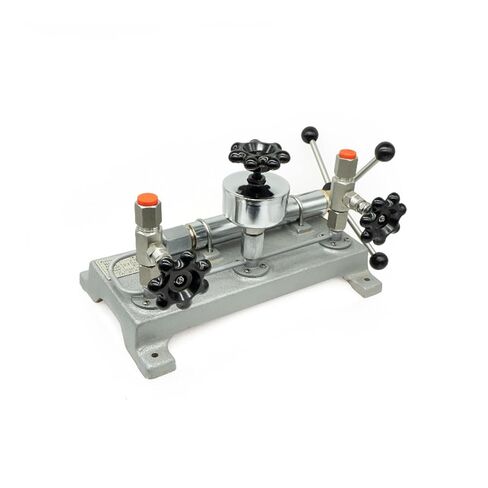 Pressure Calibration Table Manual Hydraulic Pressure Gauge Sensor Transmitter Pump Oil Medium YW-60 0-60MPa Manual Hydraulic Calibrator Manual in Kuwait