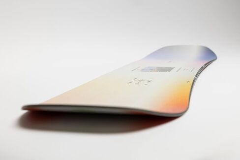 لوح تزلج حر للسيدات من Nitro Optisym - شكل مزدوج غير متماثل، مرن متوسط، يركز على الأسلوب الحر - بارك، جيبينج in Kuwait