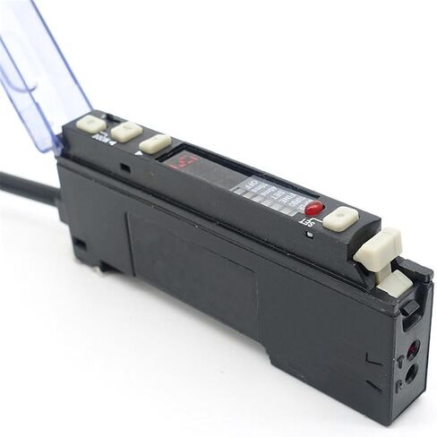 1 قطعة FV-V11 FV-V11P مستشعر مضخم الألياف (FV-V11P PNP) in Kuwait