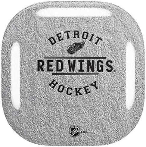 غلاف صوتي من Skinit متوافق مع Samsung Galaxy Buds Pro - تصميم نص أسود مرخص رسميًا من NHL Detroit Red Wings in Saudi Arabia