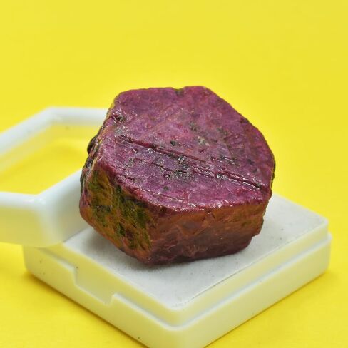 Natural Red Ruby 249.92 Ct Raw Rough CERTIFIED Loose UnCut Rough Gemstones in Kuwait