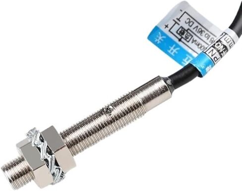 مفتاح القرب الاستقرائي lj5a3-1-z/بواسطة مستشعر معدني M5 DC ثلاثة أسلاك PNP مفتوح عادة 6-24-36VDC in Kuwait
