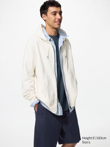 Uniqlo سويت هوديي بسحاب كامل in Kuwait
