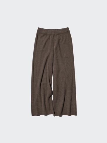 سروال Uniqlo متماسك قابل للغسل in Kuwait