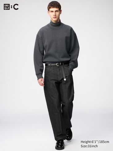 Uniqlo Barrel Jeans in Kuwait