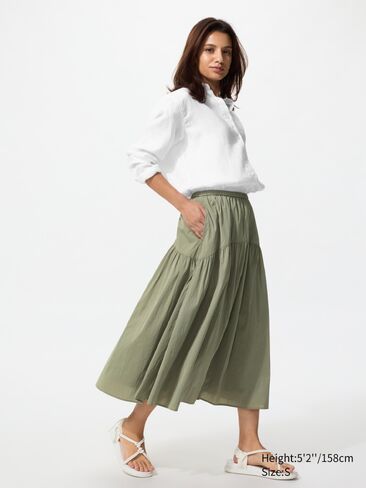 تنورة من النايلون من Uniqlo in Kuwait