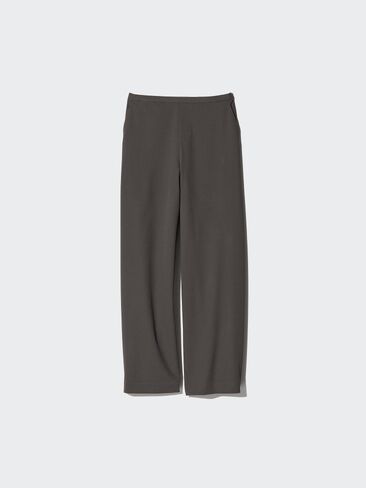 Uniqlo السراويل الذكية سهلة in Kuwait