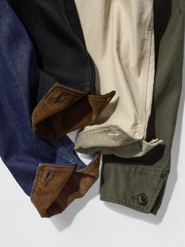 Uniqlo المعطف in Kuwait