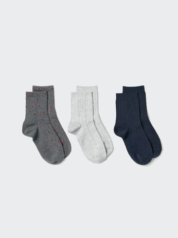 Uniqlo Regular Socks | 3 Pairs | Flower in Kuwait