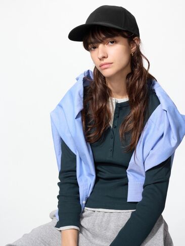 Uniqlo UV Protection Cap | Twill in Kuwait