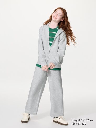 Uniqlo سروال واسع للعرق الجاف in Kuwait