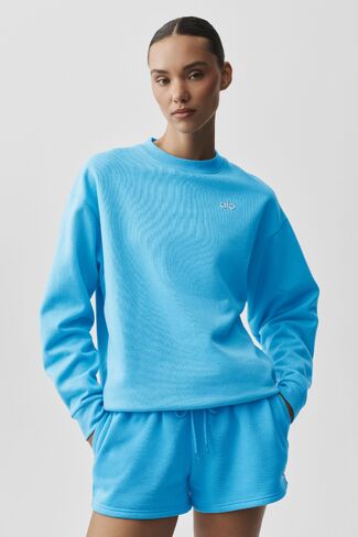 Alo Yoga Accolade Crew Neck Pullover - Azure Blue in Saudi Arabia