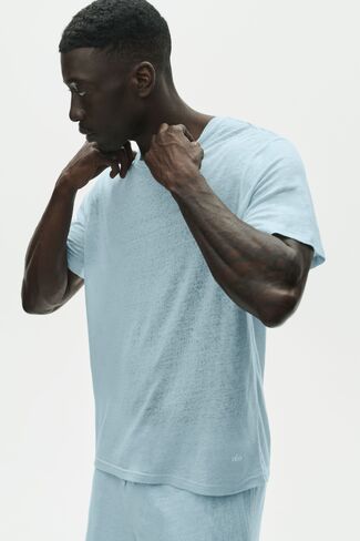 Alo Yoga Linen Jersey Coastal Short Sleeve Tee - Seaside Blue in Kuwait