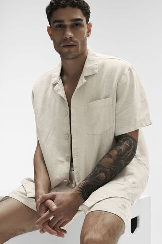 Alo Yoga Linen Days Short Sleeve Button Up - Bone in Saudi Arabia