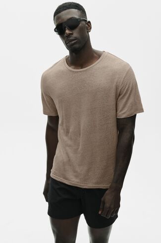 Alo Yoga Linen Jersey Coastal Short Sleeve Tee - Gravel in Saudi Arabia