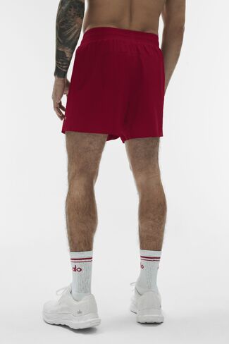 Alo Yoga 5" Adapt Running Short - Garnet in Saudi Arabia