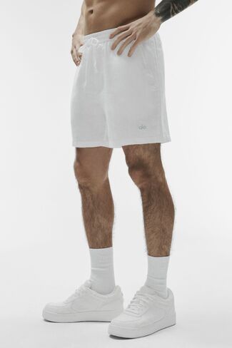 Alo Yoga 7" Linen Days Short - White in Saudi Arabia