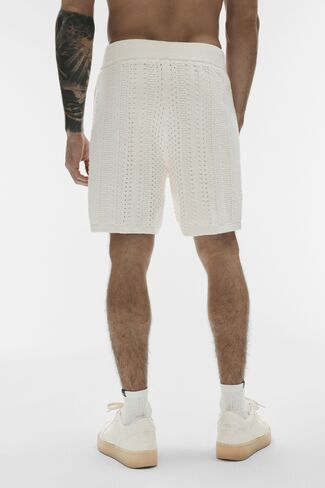 Alo Yoga 7" Coastline Knit Short - Ivory in Saudi Arabia
