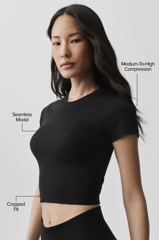 Alo Yoga Seamless Modal Ribbed Cropped Short Sleeve - Black in Saudi Arabia