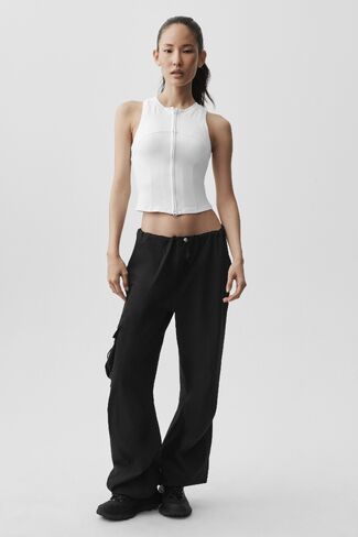 Alo Yoga Alosoft Level Up Full Zip Tank - White in Saudi Arabia