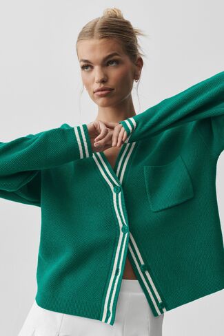 Alo Yoga Tennis Club Sweater Knit Cardigan - Emerald Isle/Ivory in Saudi Arabia