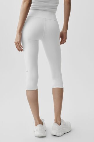 Alo Yoga 16" High-Waist Airbrush Capri - White in Saudi Arabia