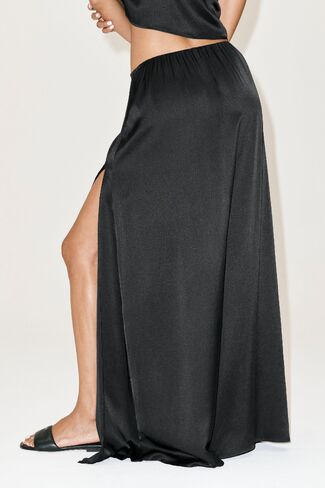 Alo Yoga Silk Blend Low-Rise Radiance Long Skirt - Black in Kuwait