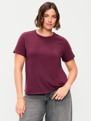 تي شيرت Old Navy EveryWear برقبة دائرية - طلاء أحمر in Kuwait