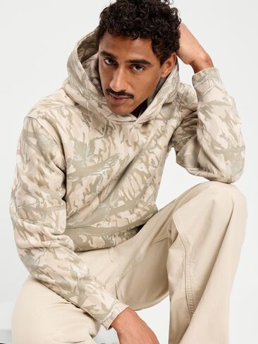 هوديي مطبوع بطبعة Old Navy - كاكي مموه in Kuwait