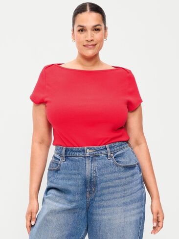 Old Navy Snug Boatneck T-Shirt - Scotty Red in Kuwait
