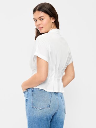 Old Navy Slim-Waisted Button-Down Shirt - White Lilies in Kuwait