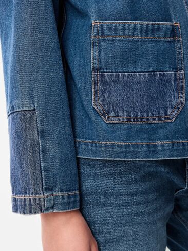 سترة Old Navy Chore - غسيل متوسط in Kuwait