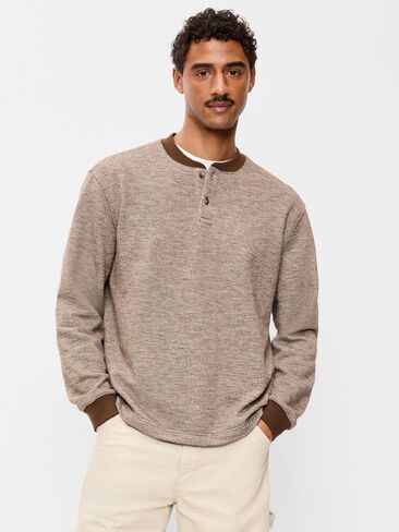 تي شيرت Old Navy Workwear Fleece Henley - جوز داكن in Kuwait