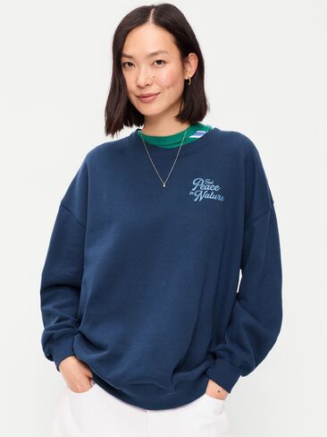 سويت شيرت Old Navy SoComfy كبير الحجم برقبة دائرية - أزرق قوطي in Saudi Arabia