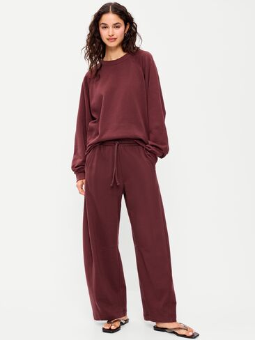 بنطال رياضي SoComfy Barrel متوسط ​​الارتفاع من Old Navy - أحمر أم لا in Kuwait