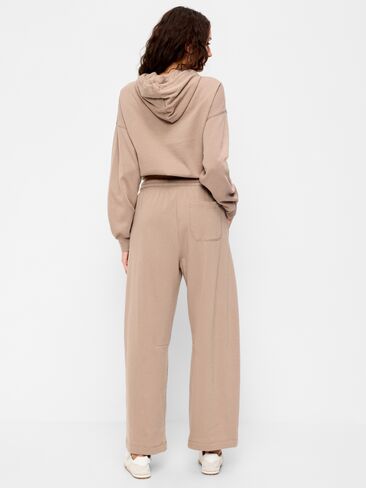 بنطال رياضي SoComfy Barrel متوسط ​​الارتفاع من Old Navy - شوكولاتة مملحة in Kuwait