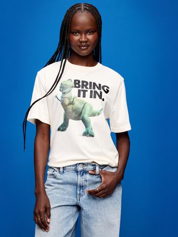 Old Navy Old Navy x Pixar Toy Story Graphic T-Shirt for Adults - Creme De La Creme in Kuwait