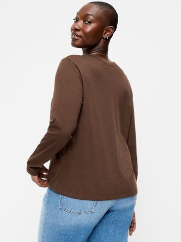 تي شيرت Old Navy EveryWear بأكمام طويلة - ترابي in Kuwait