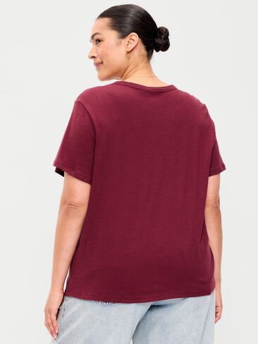 تي شيرت Old Navy EveryWear برقبة دائرية - طلاء أحمر in Kuwait
