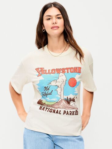 تي شيرت Old Navy Yellowstone National Park ذو رقبة دائرية كبيرة الحجم - ملح البحر in Kuwait