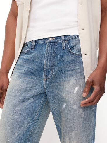 Old Navy 90s Baggy Jeans - Light Wash (Paint Splatter) in Kuwait