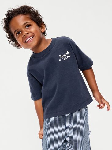 تي شيرت Old Navy كبير الحجم بأكمام قصيرة ورسومات مربعة للأولاد الصغار - باللون الأزرق الداكن in Kuwait