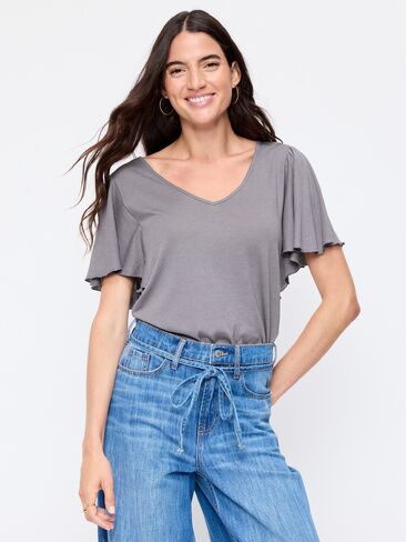 بلوزة Old Navy بأكمام مرفرفة ورقبة على شكل حرف V - Shooting Star in Kuwait