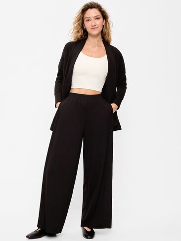 بنطال Old Navy عالي الخصر Bounce Lite Drapey ذو طيات واسعة الساق - بلاك جاك in Kuwait