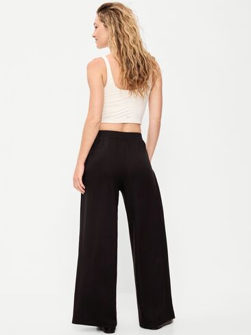 بنطال Old Navy عالي الخصر Bounce Lite Drapey ذو طيات واسعة الساق - بلاك جاك in Kuwait