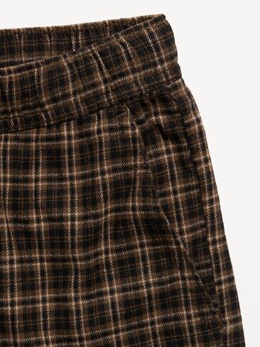 بنطلون فلانيلة فضفاض منقوش من Old Navy للأولاد - بني منقوش in Kuwait