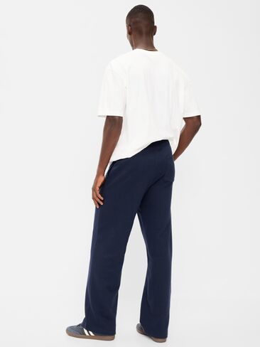 بنطال رياضي فضفاض من Old Navy - باللون البحري in Kuwait