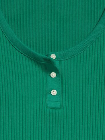 Old Navy Scoop-Neck Fitted Henley Top - Rainforest Jewel in Kuwait