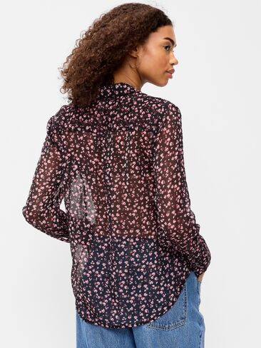 بلوزة Old Navy Airy بأكمام طويلة وأزرار سفلية - زهور وردية in Kuwait
